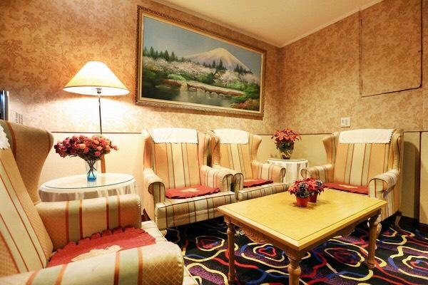 Hotel Lee-Chan Taipei Bagian luar foto